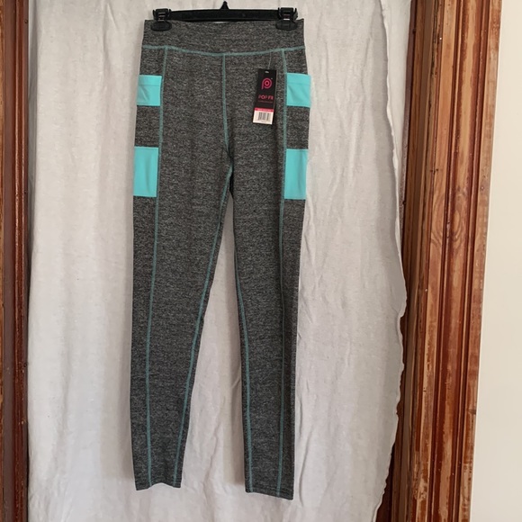 Heathered gray leggings with teal accents 🟥 - Picture 3 of 5